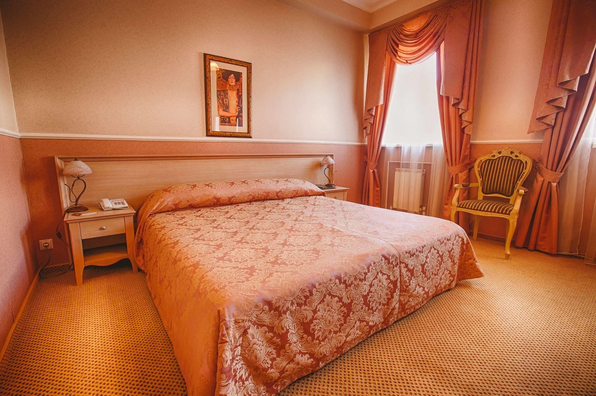 Hermitage Hotel Rostov-On-Don Esterno foto